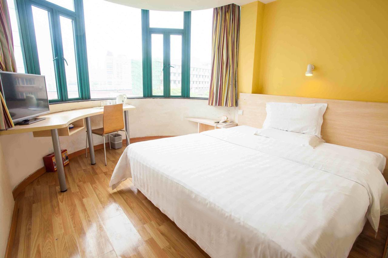 7Days Inn Beijing Xuanwumen Niujie Street Bagian luar foto